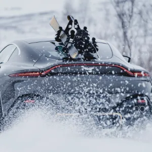Aston Martin DB12 Ski Pack