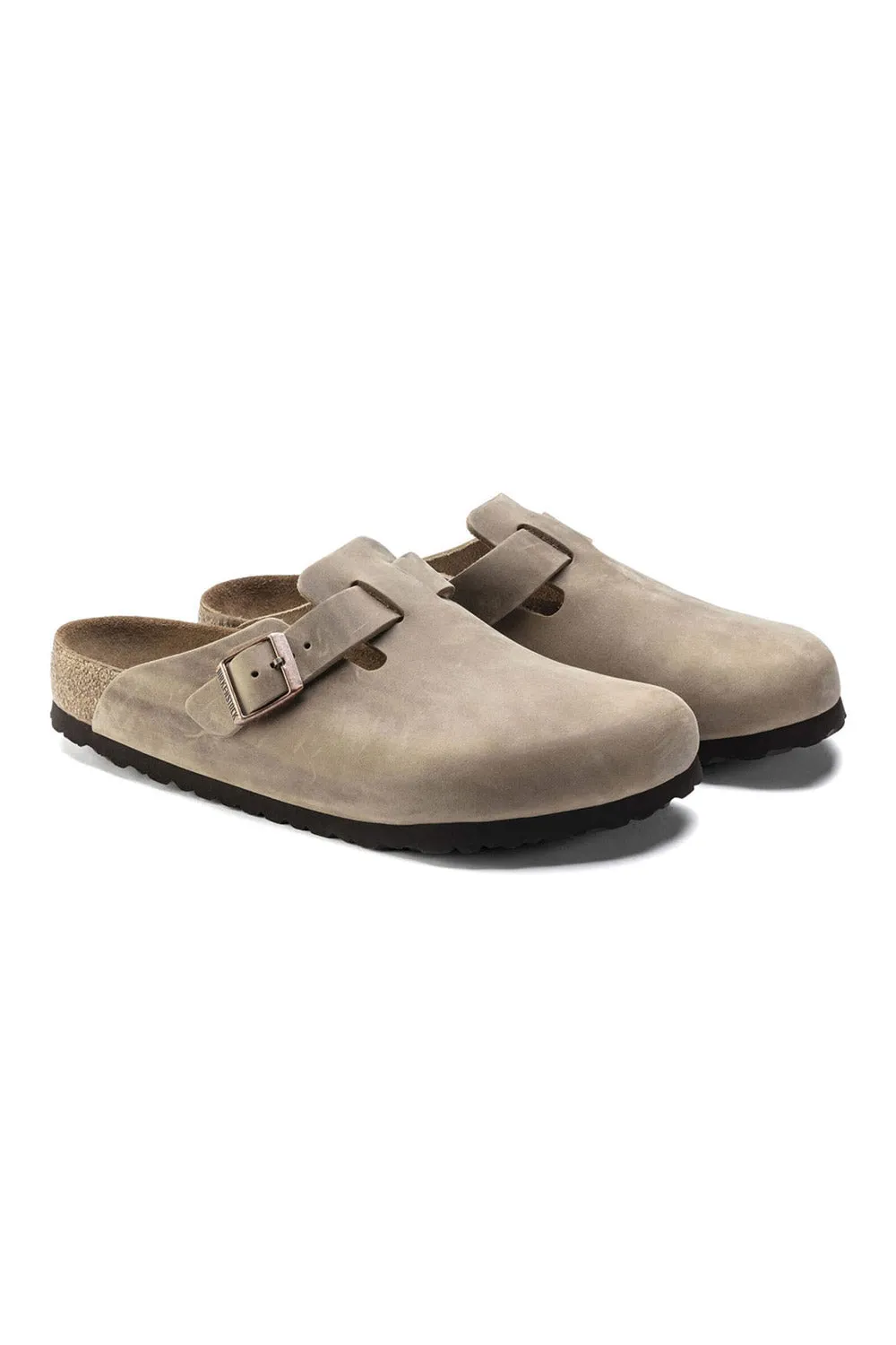 Birkenstock Boston Soft Footbed Oiled Leather Clogs for Men in Tobacco Brown | 1018147