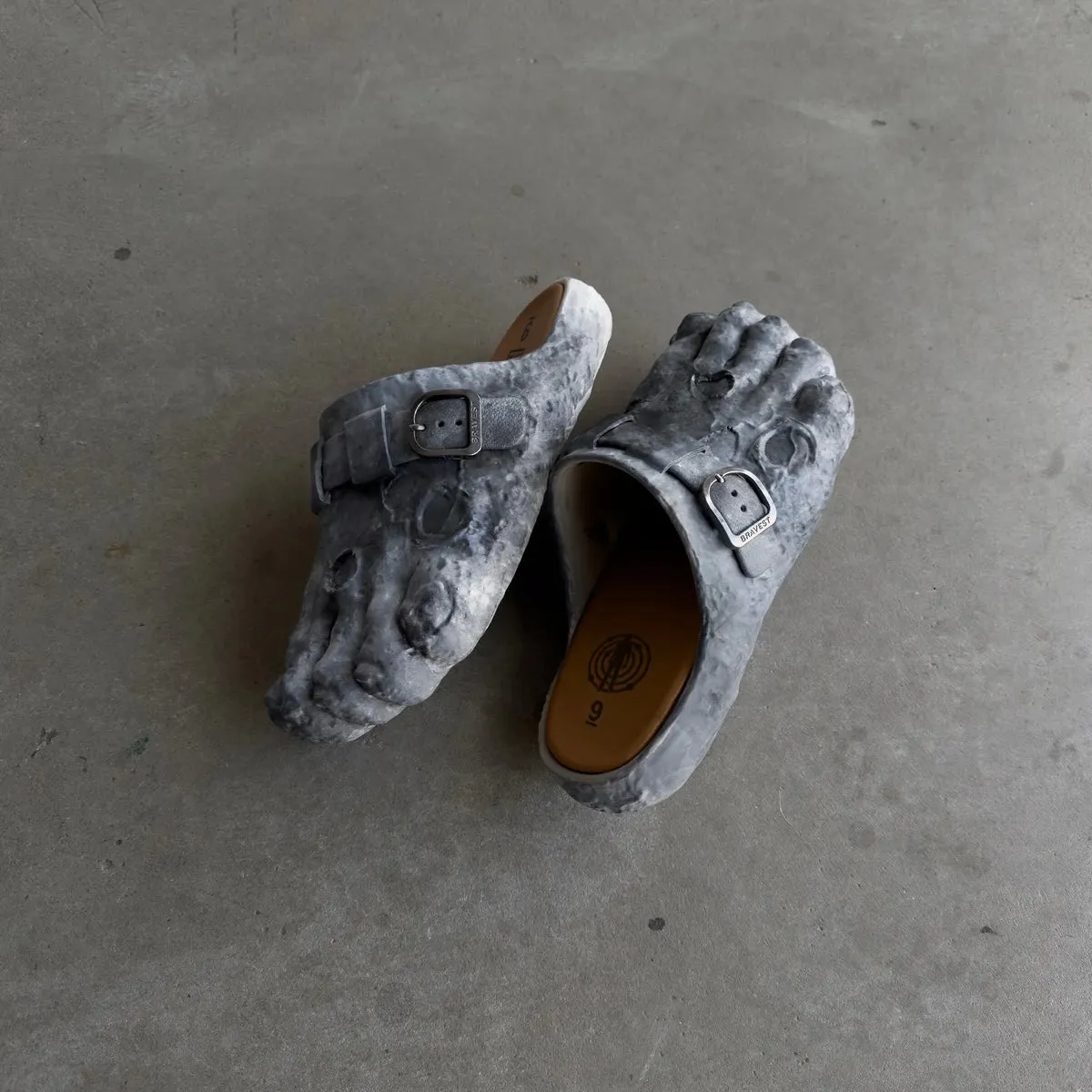 BRAVEST STUDIOS MOON CLOGS KID CUDI COLLAB