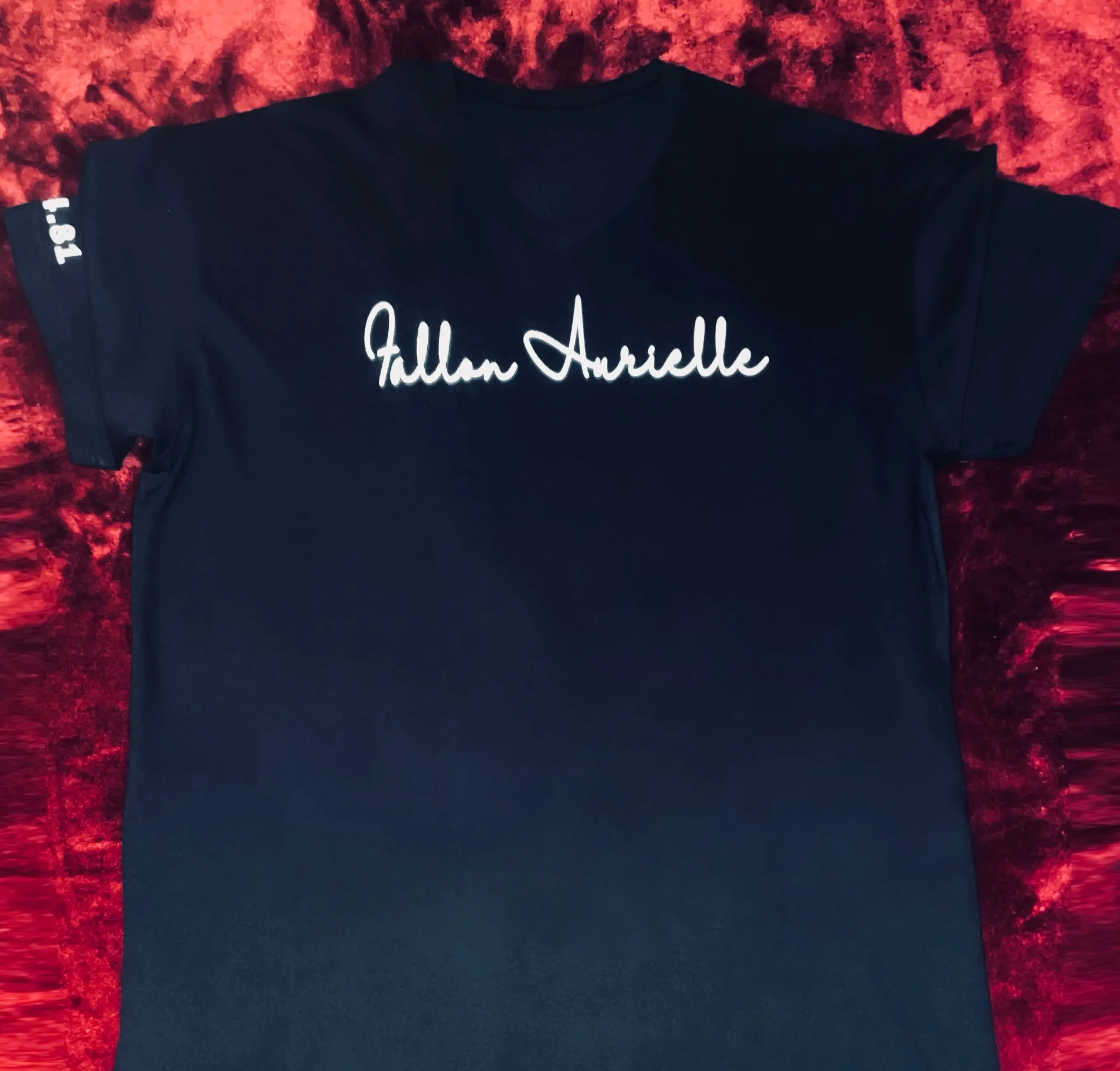 Fallon Aurielle Unisex Signature V-Neck 3 Piece Leo Lion Birthday & Name Zodiac Set (Black & White)