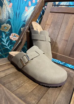 Fancy Free Slides | Dark Taupe