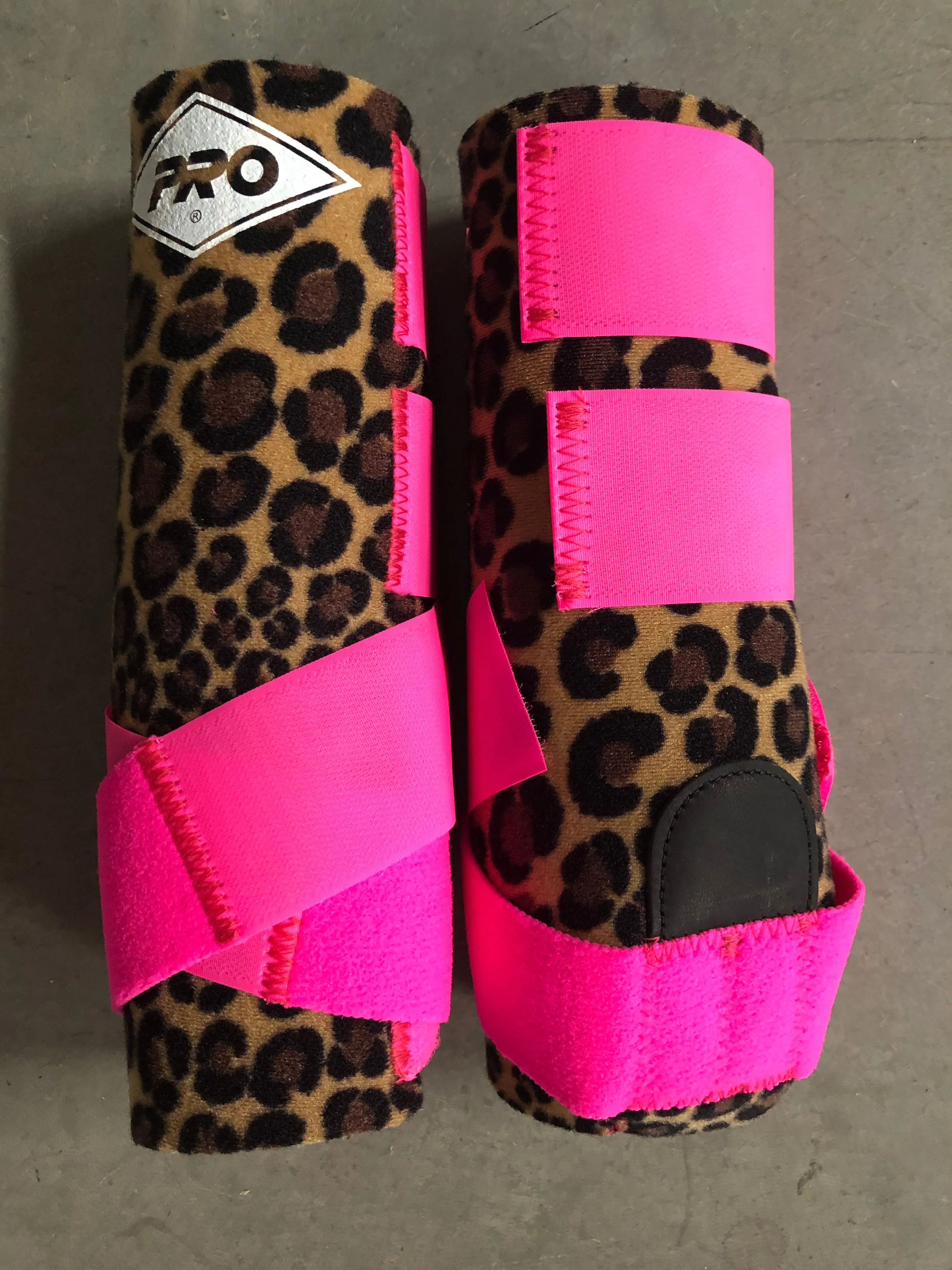 H20 Front & H20 Rear Cheetah Sports Support - Pink