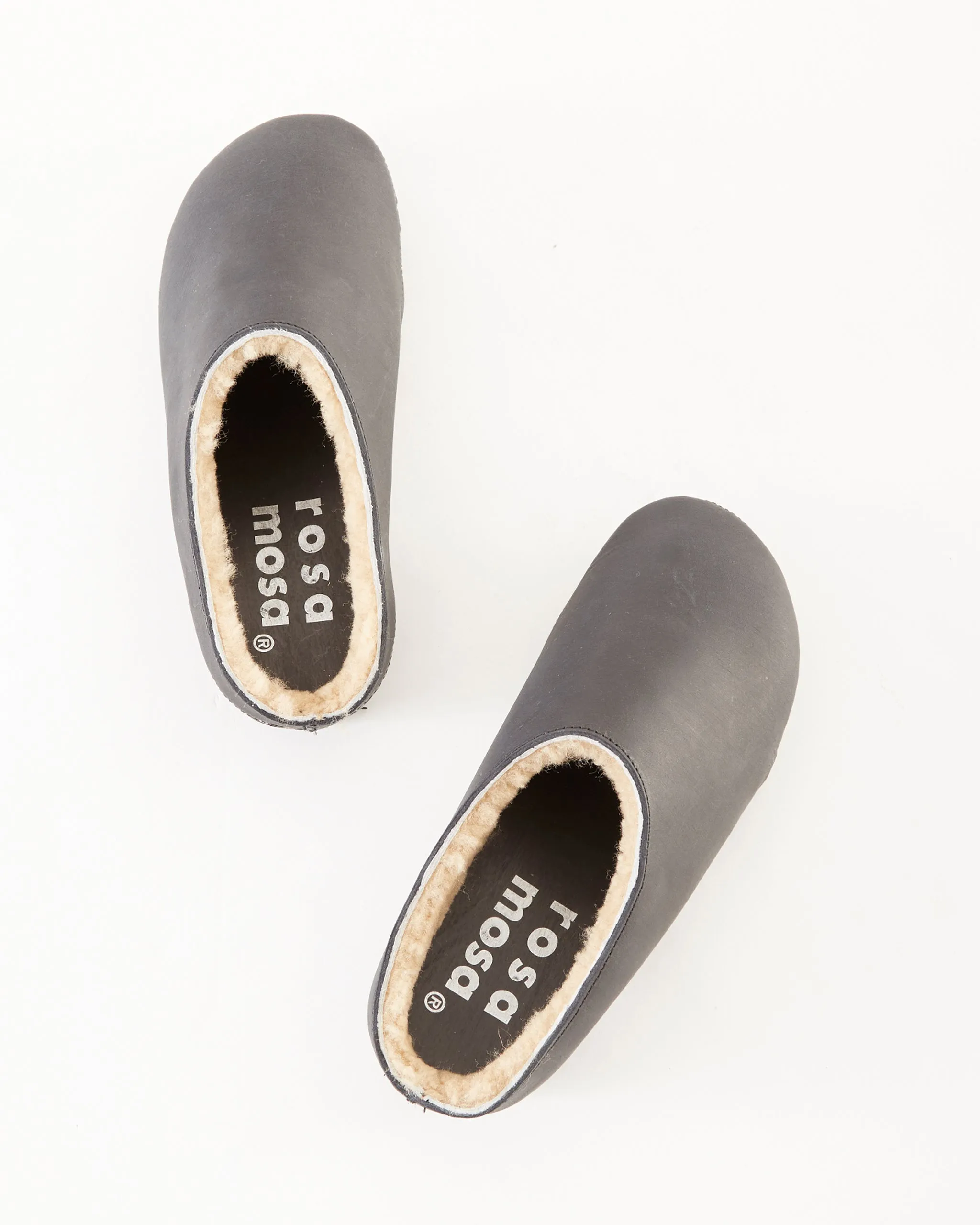 Leo Shearling Clogs in Black/Camel