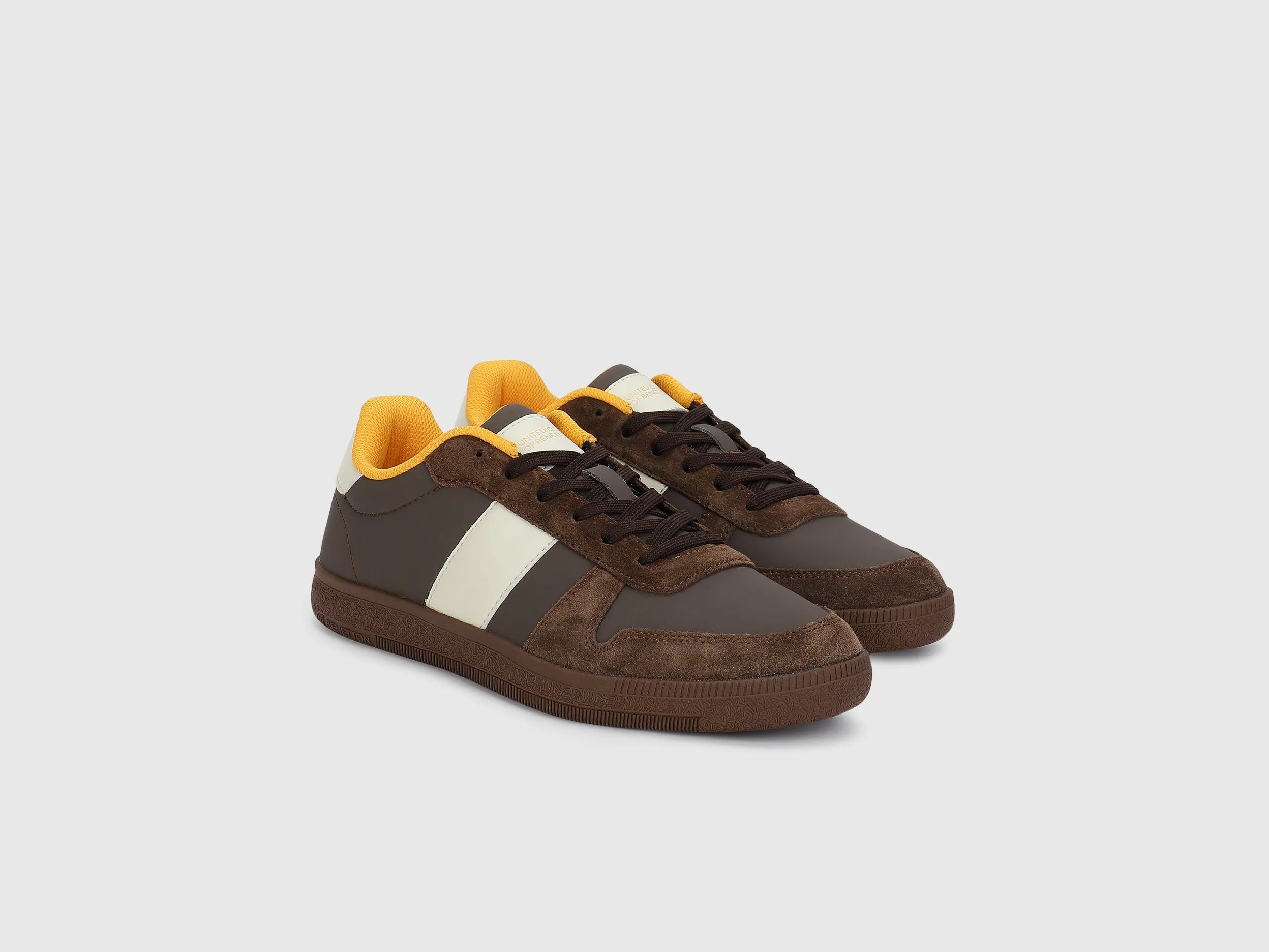 Men PU Colorblocked Sneakers