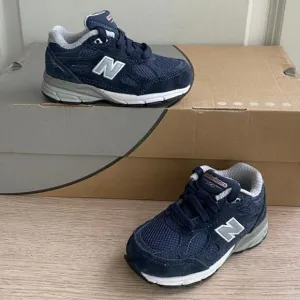 New Balance 990 Navy/White Toddler Sneakers- SZ 6 C