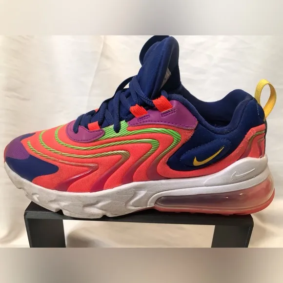 Nike Air Max 270 React Laser Crimson Sneakers (CD6870-600)— Size 5Y, 6.5W