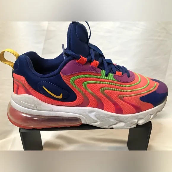 Nike Air Max 270 React Laser Crimson Sneakers (CD6870-600)— Size 5Y, 6.5W