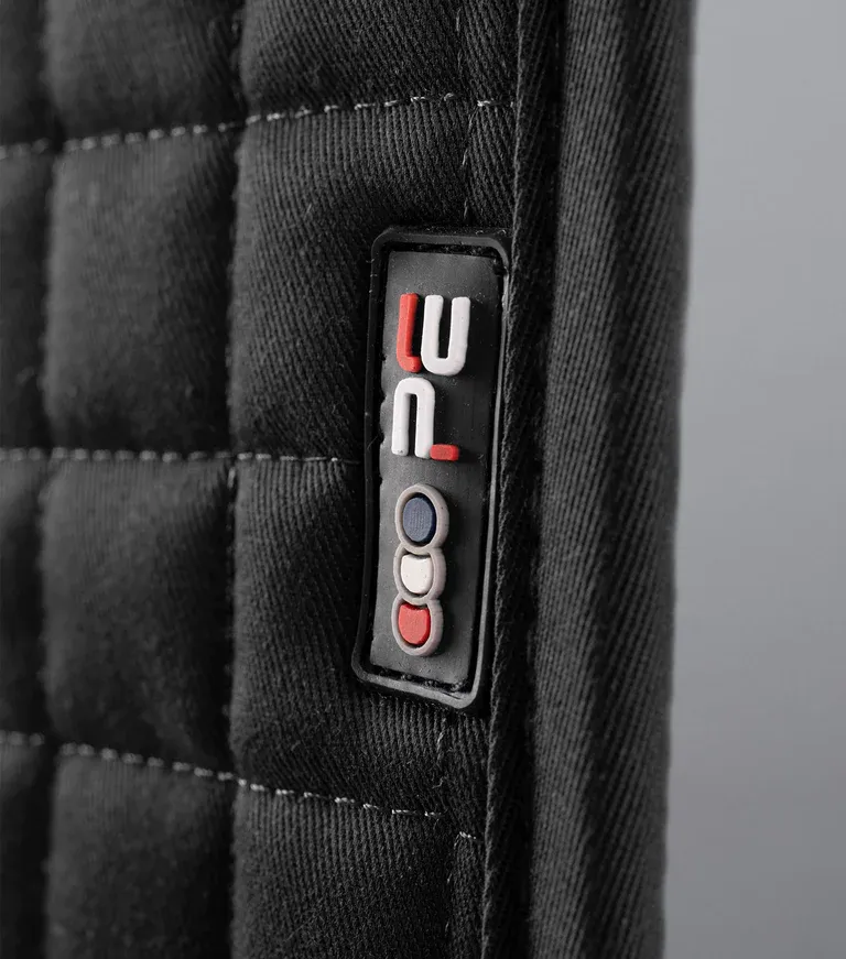 PEI Close Contact Dressage Saddle Pad (Black)