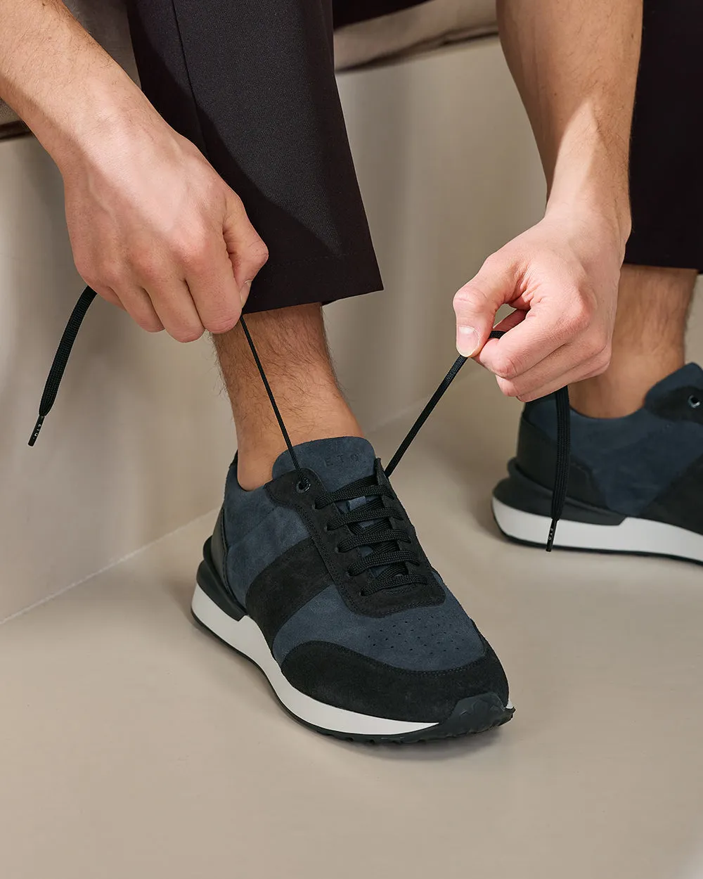 RS 02 Nubuck Blueberry