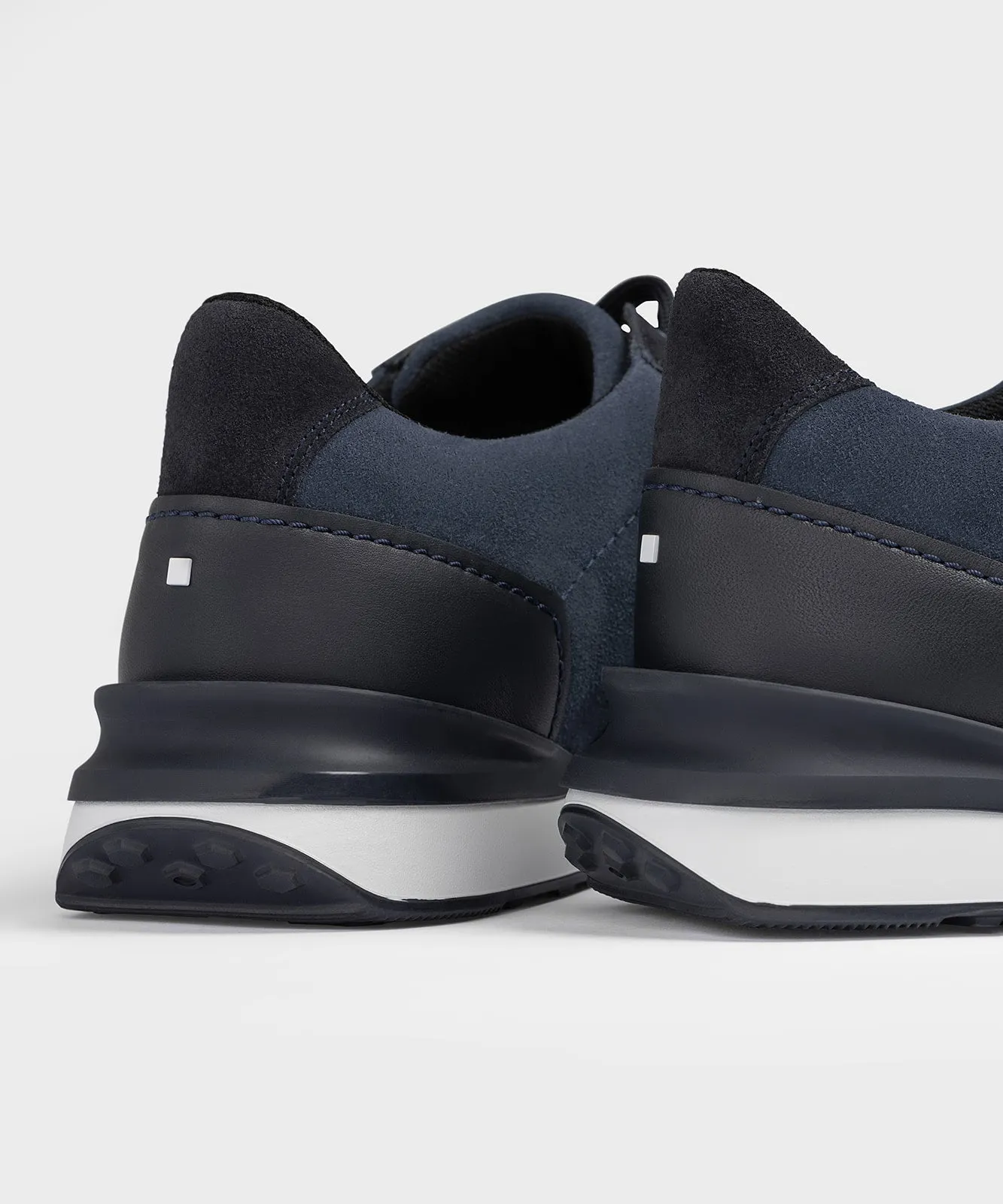 RS 02 Nubuck Blueberry