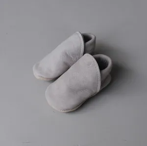 SIZE 2 (4.5") Leather Loafers - 087
