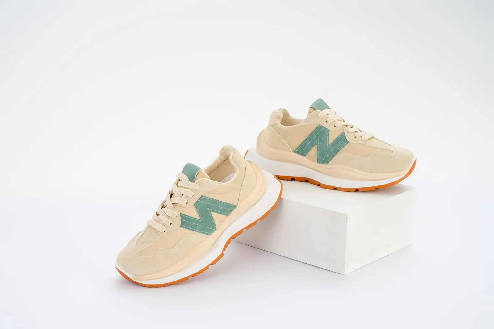 Sneakers Woman W-03/V027 Beige&Green