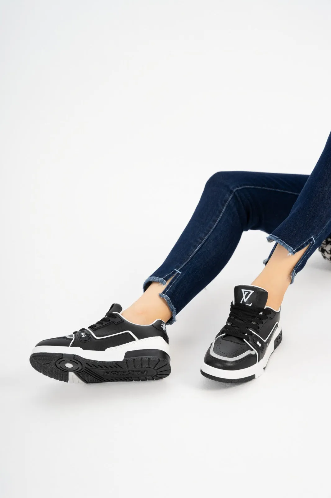 sneakers Woman W-14 Black