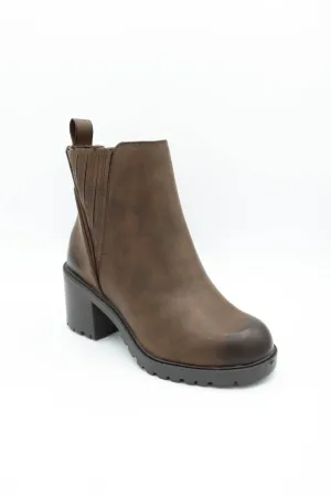 Soda Wisely Lug Booties for Women in Brown | WISELY-S BROWN