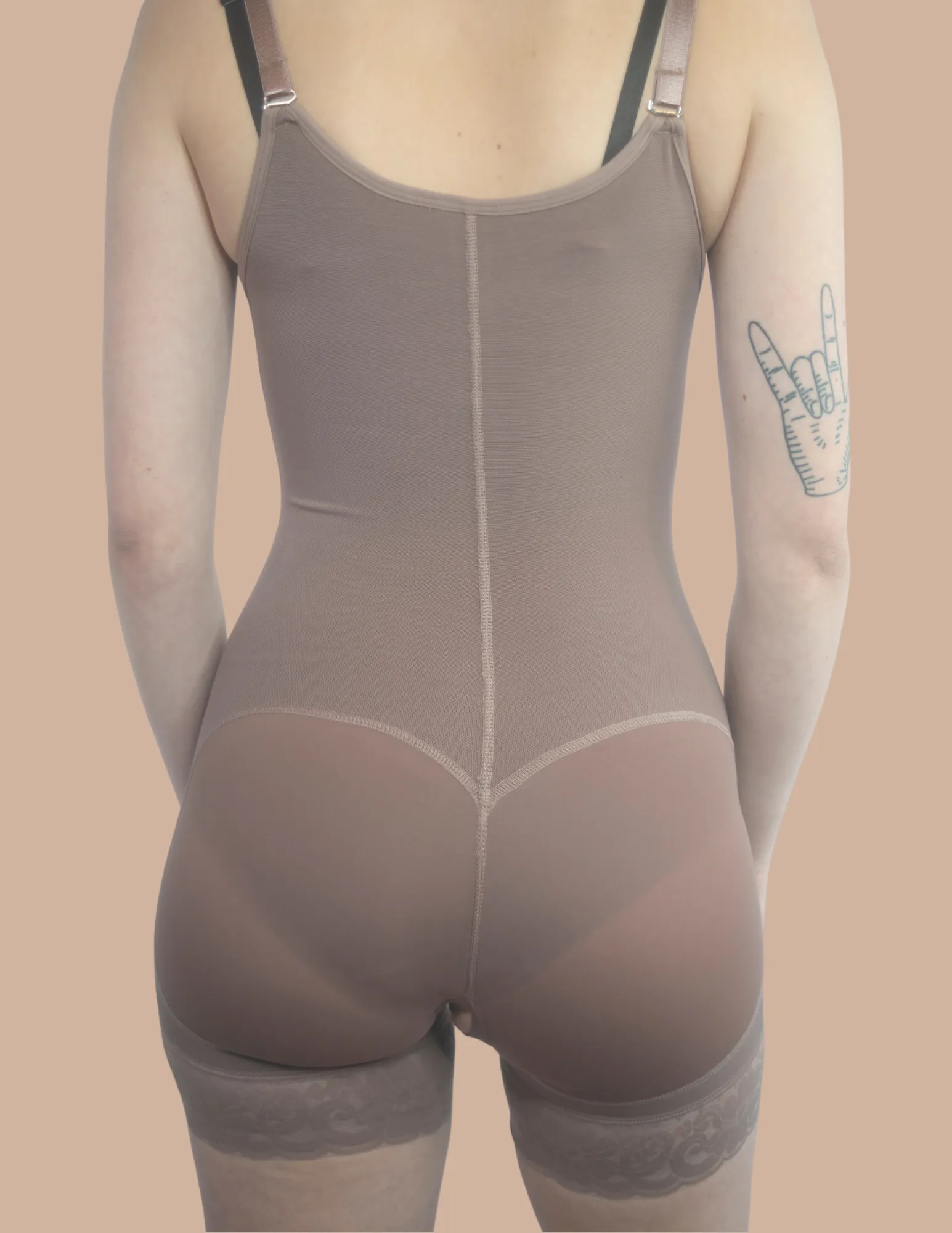 What Waist? One Piece Faja
