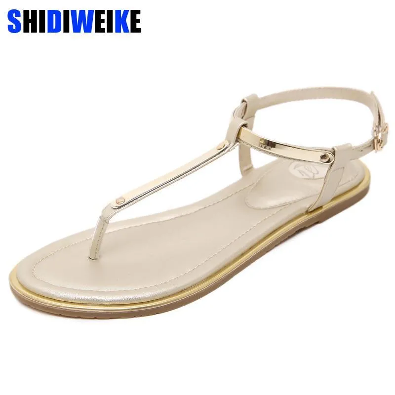 Women flat sandals