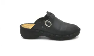 WOMENS SIZE 6.5 - NAOT, Aster / 74010, Black Matte Leather Clogs VGUC B39